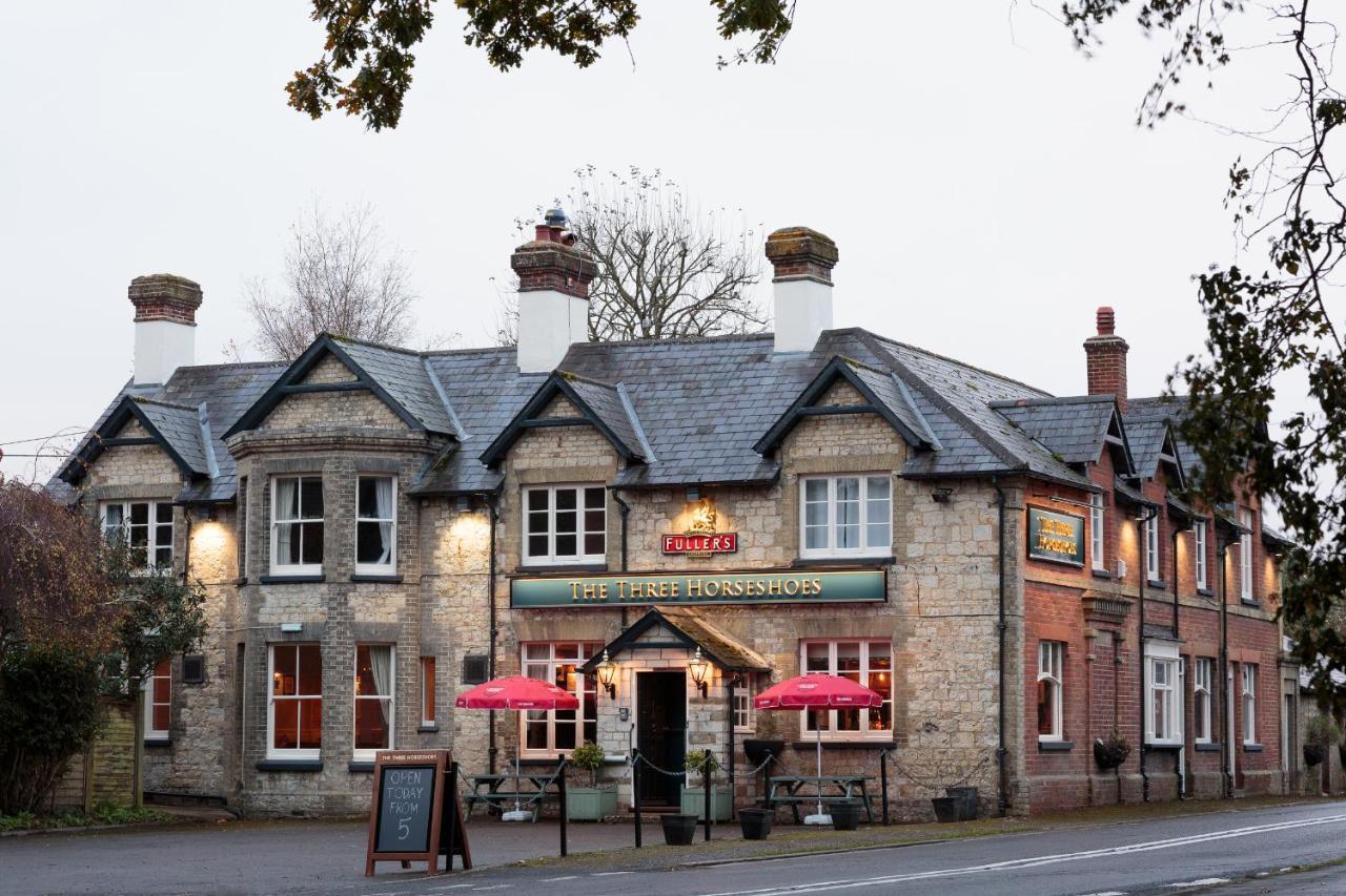 The Three Horseshoes East Worldham Alton  Extérieur photo